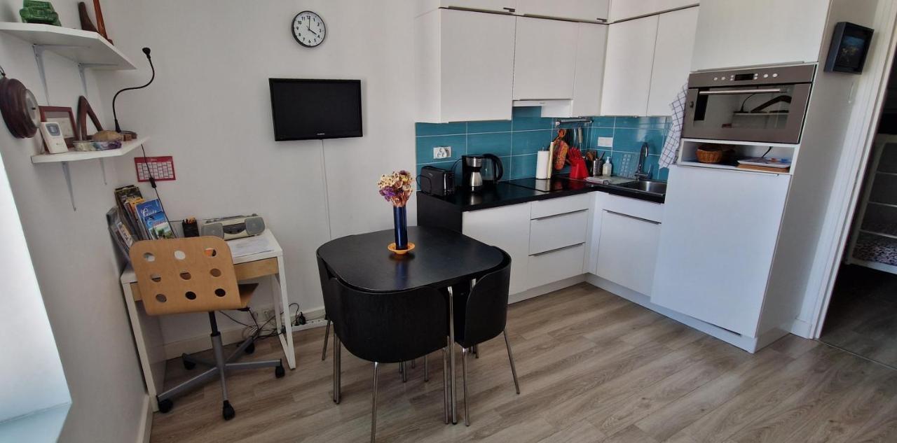 La Victoire Apartment Granville Bagian luar foto